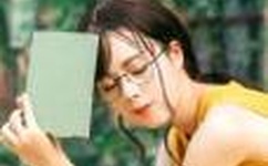 扒开双腿被两个男人玩弄视频